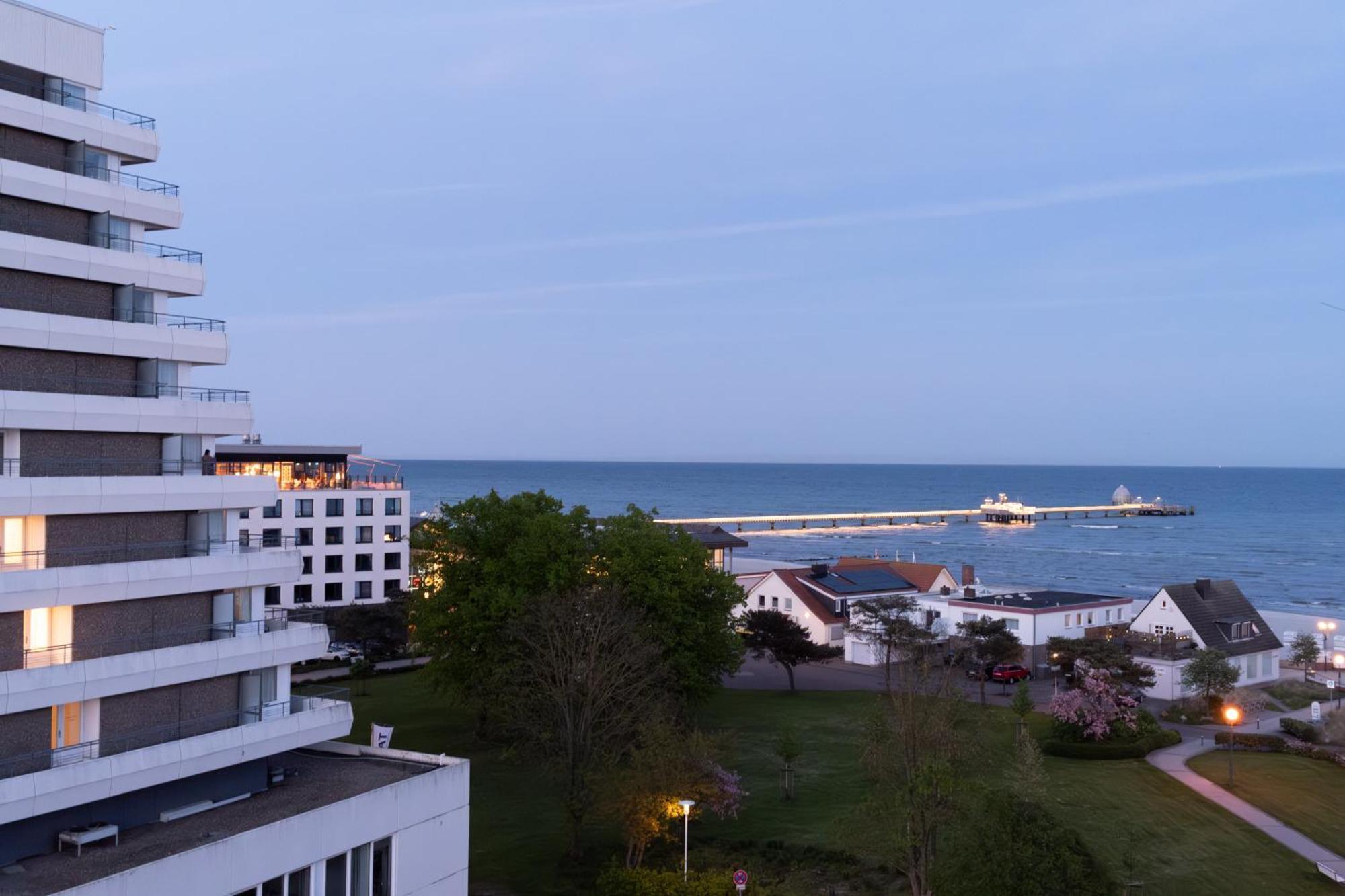 Meerblick - Top Lage Lägenhet Grömitz Exteriör bild